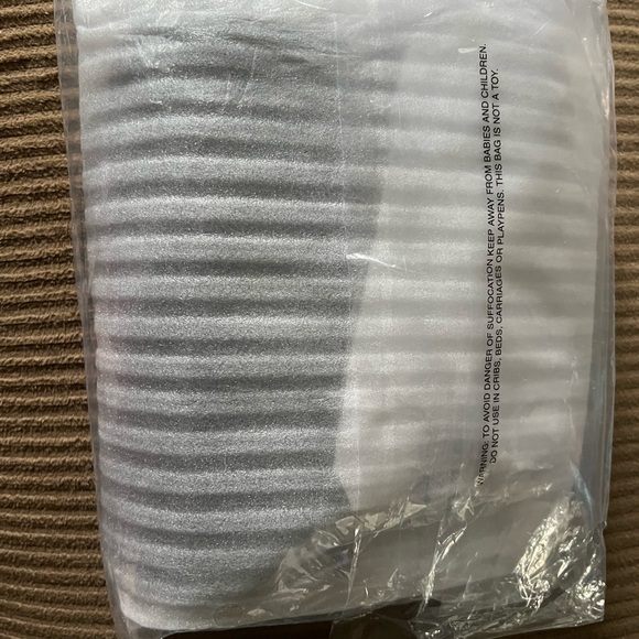 COPY - Coach Nolita Barrel Bag new with tags in packaging - Picture 4 of 4